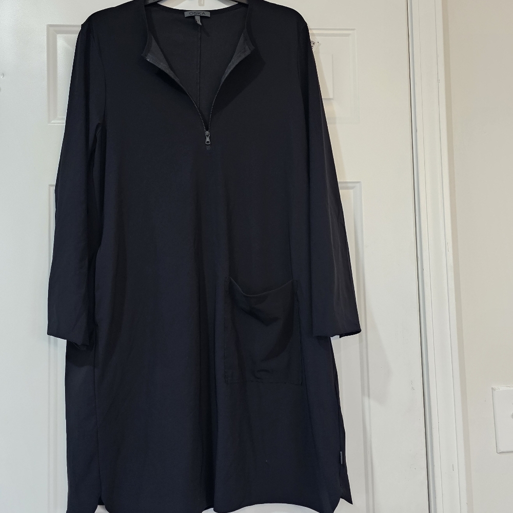 OSKA Black Long Sleeve Dress with Pocket Size 1 Lagenlook
